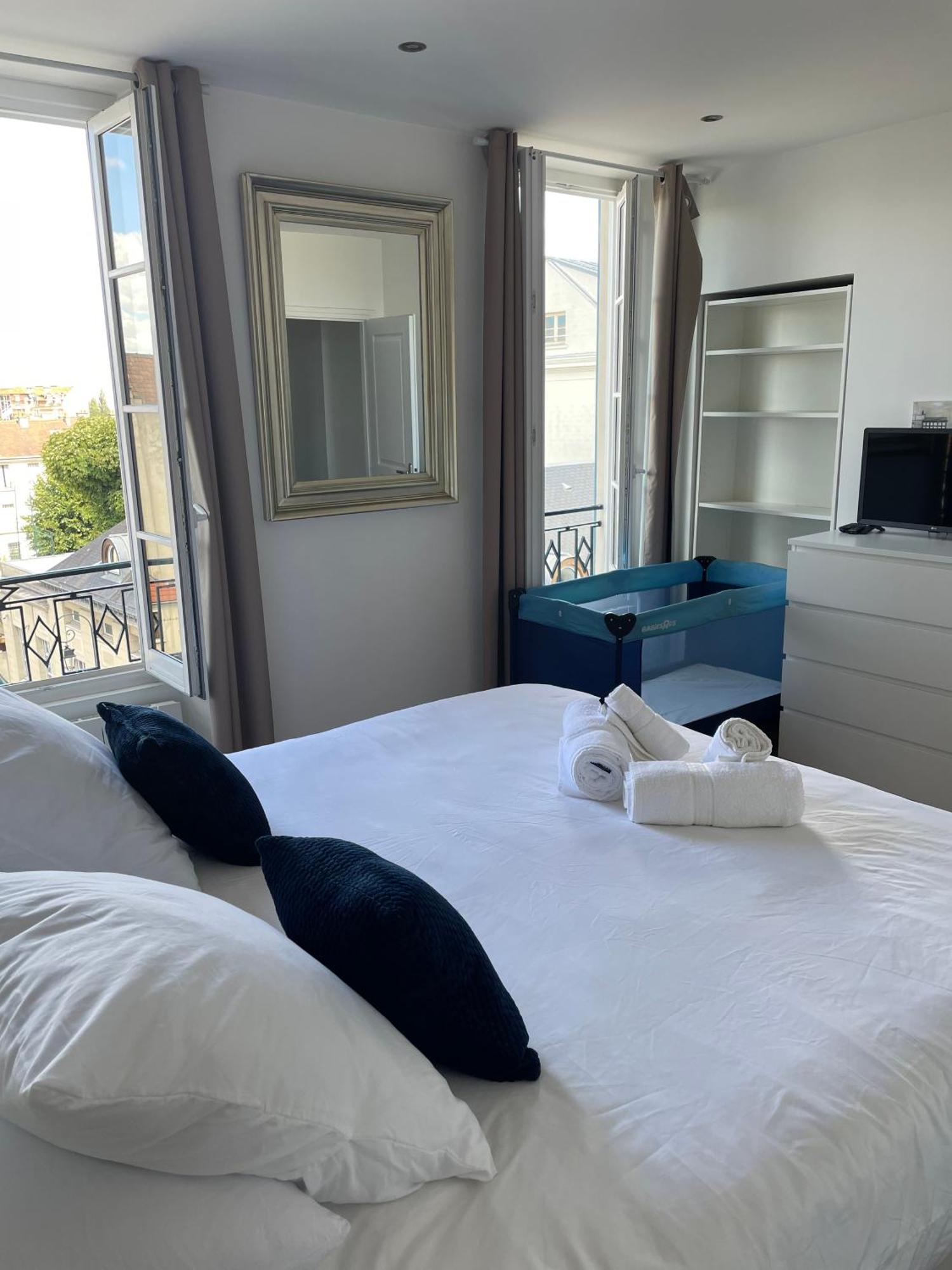 L'Essence Du Cachet Apartman Saint-Germain-en-Laye Kültér fotó